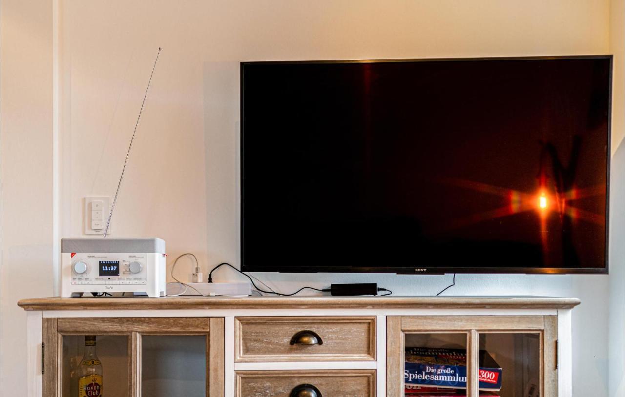 Nice Home In Friedrichskoog With Wifi Екстер'єр фото