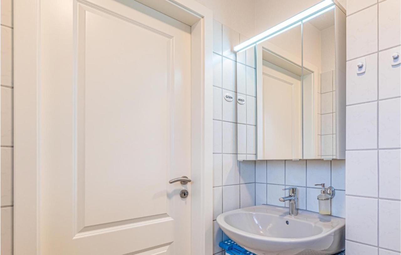Nice Home In Friedrichskoog With Wifi Екстер'єр фото